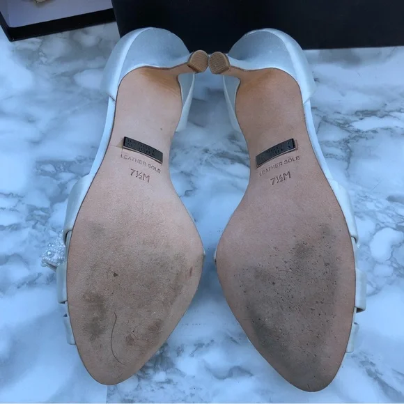 White Badgley Mischika ladies High Heels - Picture 8 of 10